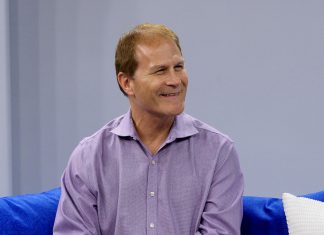 Thunderbolt™ 3 with Intel’s Jason Ziller Jason Ziller, Intel's Director of Thunderbolt™ Marketing during a Waskul.TV interview from our StudioXperience Broadcast Studio at the 2017 NAB Show where Mr. Ziller talked aboutThunderbolt™ 3