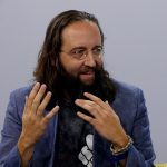 Starbreeze Studios’ Brooks Brown on The Promise of VR Brooks Brown discusses recent advances in VR and VR location based experiences and the promise of VR during a live Waskul.TV interview in the StudioXperience Broadcast Studio at SIGGRAPH 2017